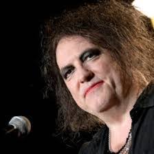 Sean Bee's Instagram, Twitter & Facebook