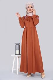 yeni urun nakisli tesettur elbise kiremit urun kodu lrj6134 59 90 tl the dress basortusu modasi elbise
