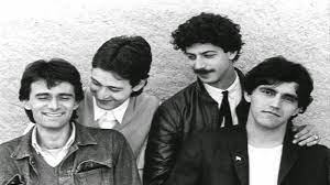 Nikos portokaloglou, nikos portokaloglu, ν. Polydrosos Parnassoy Fatme Kai Portokalogloy To Moysiko Sygkrothma Ths Dekaetias Toy 80 Poy Afhse Epoxh Kai Poy Sto 3ekinhma Toy Eixe Pai3ei Kai Sth Polydroso