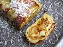 Chef Royale Crepe Geante Roulee Aux Pommes Et Caramel Beurre Sale Crepe Geante Alimentation Recette Entremet