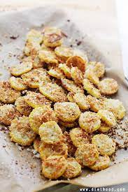 Garlic Parmesan Yellow Squash Chips Yellow Squash Recipes Squash Recipes Squash Chips