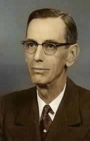 Francis Goddard's Instagram, Twitter & Facebook