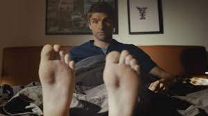 It was alleged to measure 7 feet or more in length. Tipico Kampagne Jung Von Matt Verpasst Thomas Muller Und Jerome Boateng Ein Ganz Gemeines Handicap