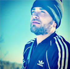 My name John I am looking for a biological female penal to help me finish  the end of my sentence. If you want a pen pal please hit me up my DOC