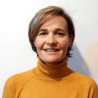 ANA BELEN MARTIN SANTIAGO