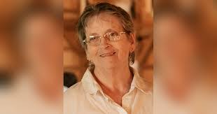 Leslie Craft's Instagram, Twitter & Facebook