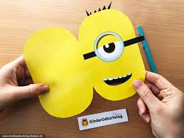 Die lustigen gelben minions haben das herz von groß und klein im sturm erobert. 36 Minions Bastelvorlage Zum Ausdrucken Besten Bilder Von Ausmalbilder