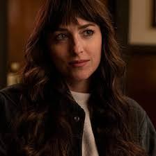 Emily Knecht's Instagram, Twitter & Facebook