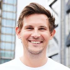 James Weitzman's Instagram, Twitter & Facebook