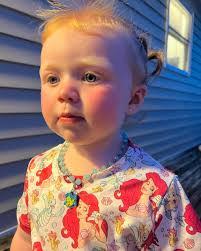 Brooke Batts's Instagram, Twitter & Facebook