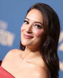 Angelique Cabral added a new photo.