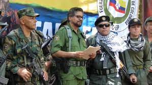 Trasladan a 'jesús santrich' a un hospital, antes de presentarlo ante un juez. Mj8 8zxz1 Xt6m