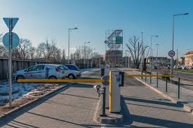 Az ingyenes parkolás miatt az önkormányzat az elmúlt egy év alatt 1 milliárd forinttól esett. Mutatunk Nehany Ingyenes Parkolot
