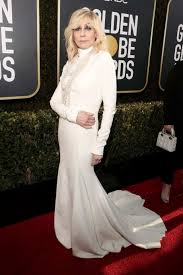 See Every Red Carpet Look From The 2019 Golden Globes Nice Dresses Modest White Dress Red Carpet Looks