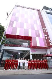 BỆNH - PGS.TS.BSCC Cung Hồng Sơn và tập thể đội ngũ y bác sĩ Bệnh viện Mắt Hồng Sơn. | Facebook