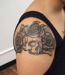 You have many options to ink skull tattoo on different parts of the body. 40 Arm Skull Tattoos