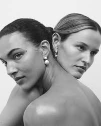 Art Direction for @goop G Label March 2025 CD: @meaghancox_ Photographer:  @dvourakis Talent: @maevdw Design: @sofiamenasse & Jackie McCabe Video:  Chase Finn Styling: @layton_style Makeup: @jenfiamengo Hair: @ramsell  Production: @caitlinmcoyle & Hanna