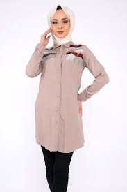 Giyim Tunik Panosundaki Pin
