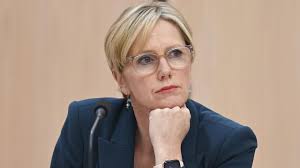 Zoe Daniel and Monique Ryan raise concerns with Victorian Premier Jacinta  Allan's announcement for high rise housing in Melbourne's suburbs