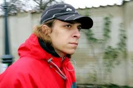Mimořádnou pozornost zaujal již svými amatérskými a studentskými filmy . Tomas Vorel Jr Tata Je Magor Ale Mam Ho Rad Blesk Cz