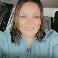 Tamra Goodman's Instagram, Twitter & Facebook