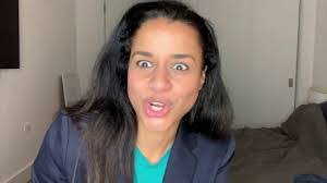 Laura Shear's Instagram, Twitter & Facebook