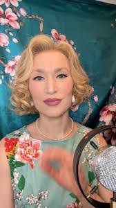 Allyson Briggs's Instagram, Twitter & Facebook