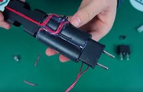 10x 1uf 250v ceramic capacitors in parallel. How To Make A Taser With Capacitors Weapons For The Guerrilla Make A Taser From A Disposable 171 Mad Science Dual Capacitor Stun Gun With Led Flashlight Sabre Taser Capacitor From