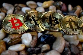 The governor of the rba made bitcoin legal in 2013. Bitcoin Trading In Australia Executium Trading System