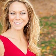 Joanna Resnick's Instagram, Twitter & Facebook