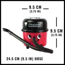 Ein staubsauger (früher auch vakuumreiniger) ist ein reinigungsgerät, das mit einem gebläse ausgerüstet ist, welches einen unterdruck erzeugt. Paladone Henry Hoover Schreibtisch Vakuum Neuheit Desktop Reiniger Paladone Amazon De Kuche Haushalt Wohnen