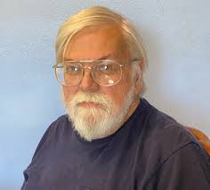 What can be done to remove scammers from the group?