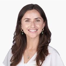 Lynette Correa's Instagram, Twitter & Facebook