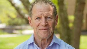 Steven Weiss's Instagram, Twitter & Facebook