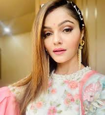 Shriya saran jewellery gold kasumalai and. Rubina Dilaik Wiki Age Net Worth Boyfriend Husband Family Biography More Thewikifeed