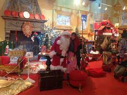 La città di babbo natale di montecatini terme mi è piaciuta e l'ho trovata ben organizzata. La Casa Di Babbo Natale Citta Del Natale Montecatini Terme