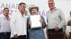 Servando cano, 40 años altyazıları. Don Servando Cano Recibio Reconocimiento En El Dia Del Ganadero Lachicuela Com