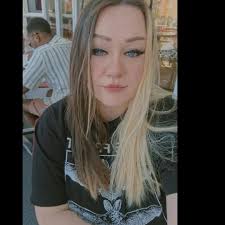 The Use of Fake Spider Webs as Decorations and Their Potential Harm to  Wildlife