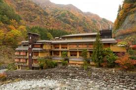 This Is The World S Oldest Hotel And Here S How It Looks Inside Onsen Hotel Japan