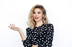Modetrend im fruhjahr 2019 das punktchenkleid ist jetzt cool. Hit 2018 Pretty Woman Dress
