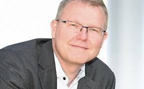 Hier finden sie alle adressen, telefonnummern und sparda bank angebote in nürnberger str. Vision For Finance Holt Private Banker An Bord