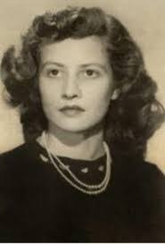 Diana Deshields's Instagram, Twitter & Facebook