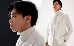 Erik đánh dấu tuổi mới bằng MV ngọt ngào ngập tràn màu sắc tình yêu