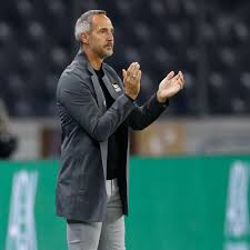 How hütter adjusted his ideas to the team and what tactics led to the success will be revealed in the following analysis. Gladbach Warum Adi Hutter Frankfurt Fur Die Borussia Verlasst Wp De