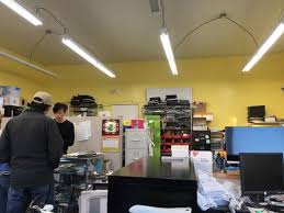 Servicing your macintosh, windows, and linux computers as well as printers, in your home or office. It Services Computer Repair Cost Estimates Cost Hourly Flat Rate Prices Last Updated August 2021 Yelp