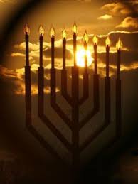 Hanukkah The Jewish Holiday Explained Jewish Festival Of Lights What Is Hanukkah Hanukkah