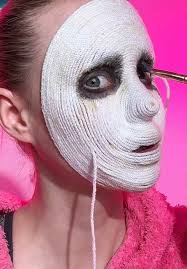 White Lady Yarn Makeup Original Video