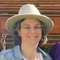 Heather Flanigan's Instagram, Twitter & Facebook