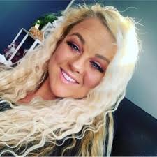 Two of our Top 5% techs along with their wonderful General Managers who  organize making it all happen!!