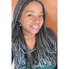 Angela Qualls's Instagram, Twitter & Facebook